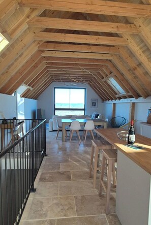 Dining - La Marilène Grange avec vue exceptionnelle (Loubressac)