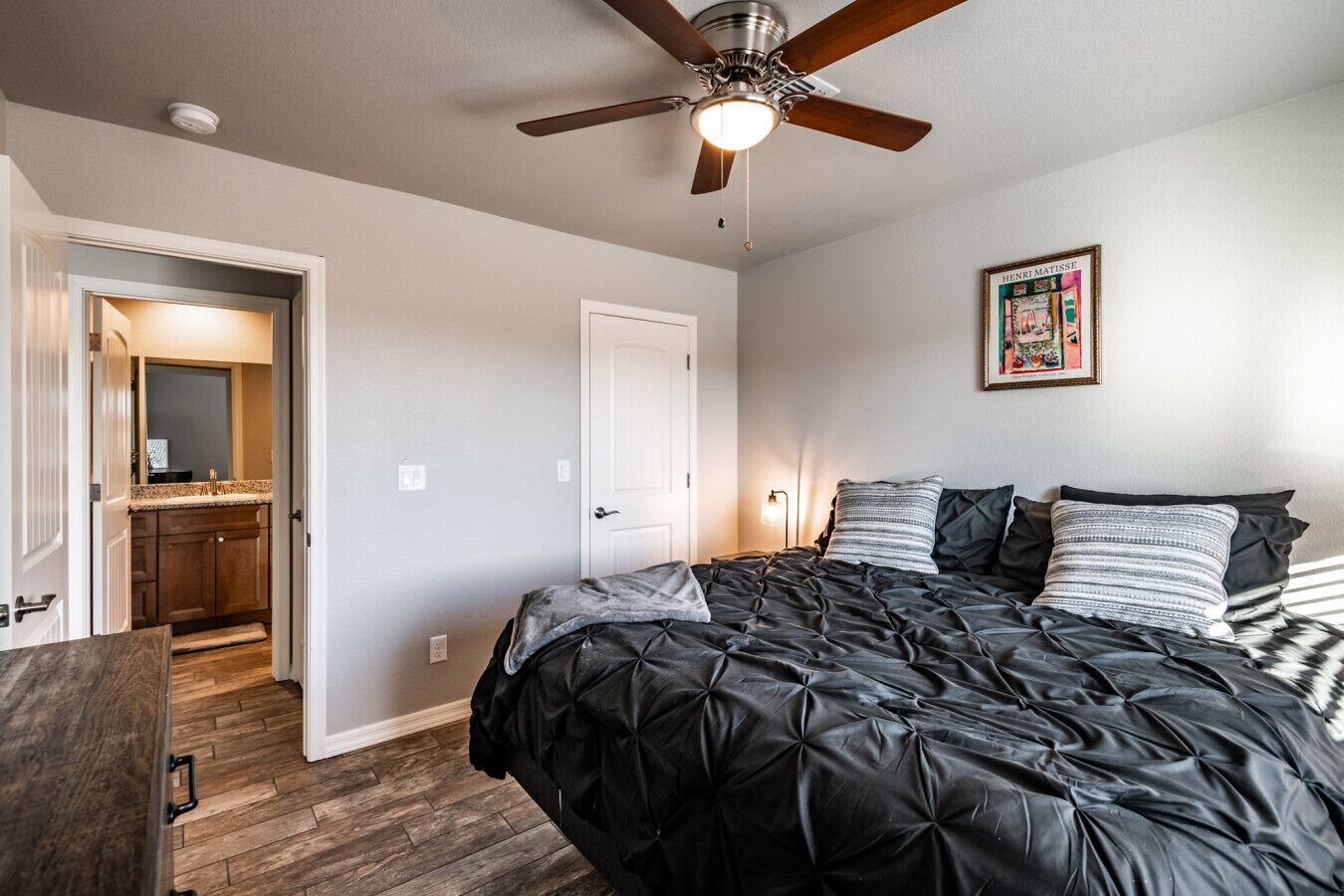 Tabla de planchar con plancha y wifi 