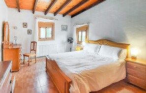 2 Schlafzimmer, Bügeleisen/Bügelbrett, kostenloses WLAN