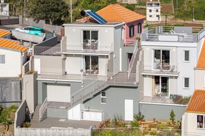 Exterior - In south-west Madeira, Casas ao Sol - Bordado (Ponta do Sol)