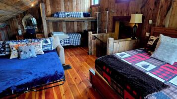 1 quarto, Wi-Fi de cortesia, roupa de cama