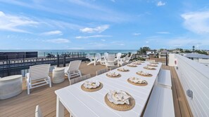 Outdoor dining - Walk to Beach & Bridge St - Gulf-View Luxury (Bradenton Beach)