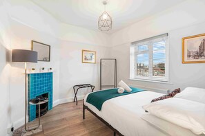 Apartment | 2 bedrooms - Ferry Fab Pad By My Getaways (Shoreham-by-Sea)