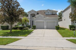 Exterior - Free Arcade! All Themed! South Facing Pool & Spa! (Kissimmee)