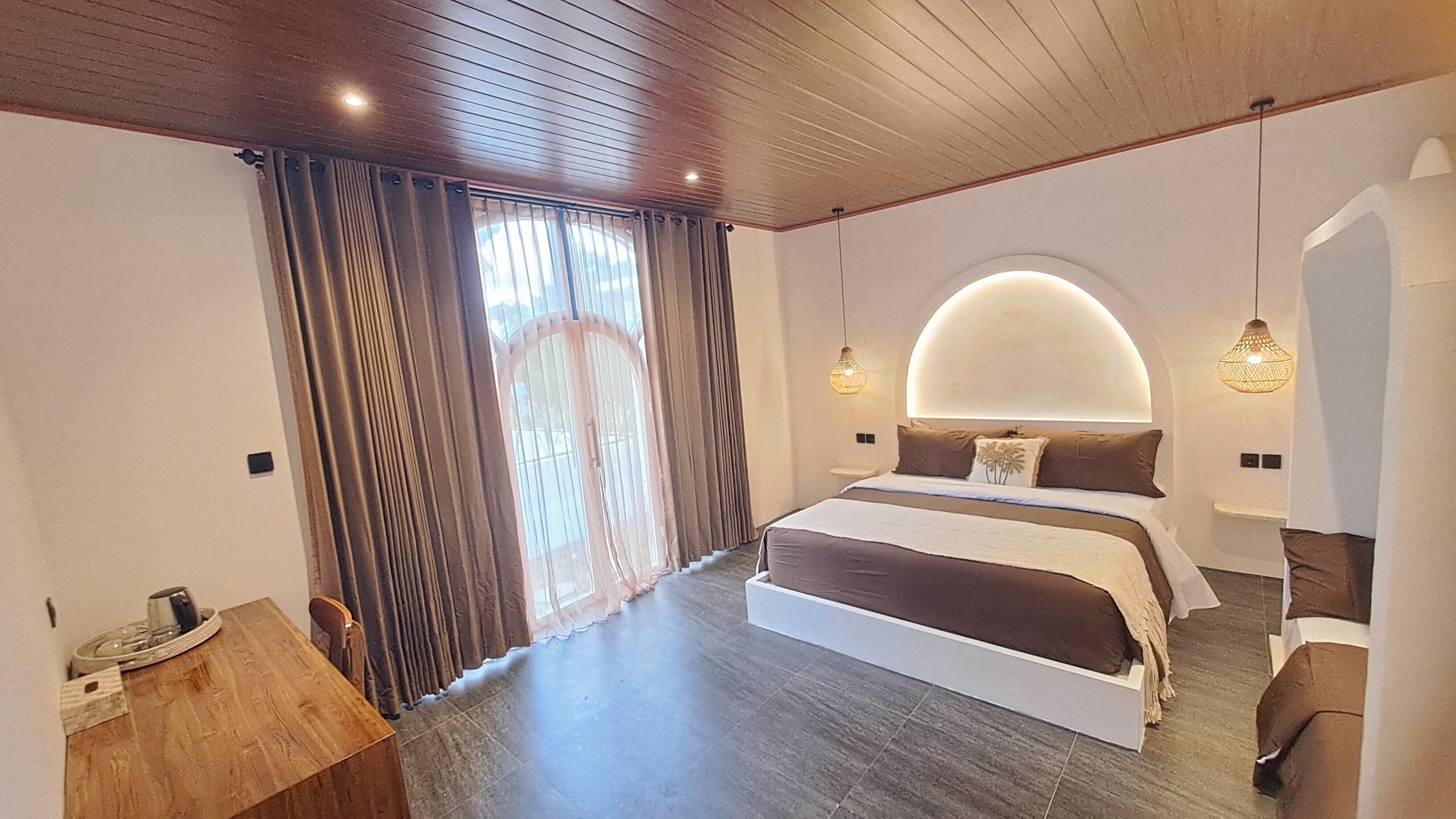 Escritorio y wifi gratis 