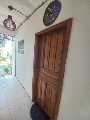 Interior - Flat Lua Nova, located in the heart of the village, on the way to the beaches. (Itacaré)
