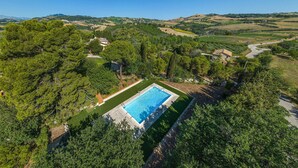 Pool - Gorgeous Home in Offida (Offida)