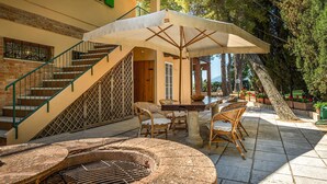 Outdoor dining - Gorgeous Home in Offida (Offida)