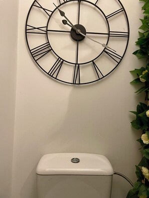 Hair dryer, towels, soap, toilet paper - River Appartement XXXL 15 minutes from Brussels and 5 minutes from major highways (Beersel)