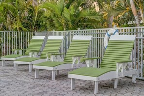 Terrace/patio - Large King Bedroom in the heart of Sanibel (Sanibel)