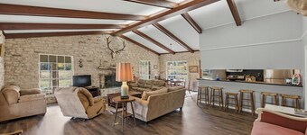 Double H Ranch | Cozy 2-bedroom retreat + perfect for families!