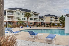 Pool - Serene pool peaceful first floor kitchen washer dryer (Myrtle Beach)