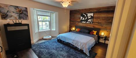 Fer et planche Ă repasser, accĂšs Internet, draps fournis