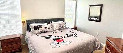 2 soverom, strykejern/-brett, wi-fi og sengetøy