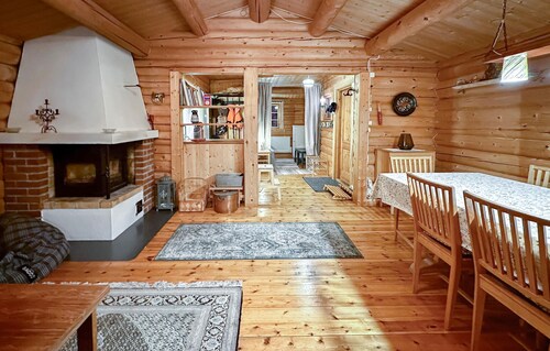 Beautiful home in Ljørdalen