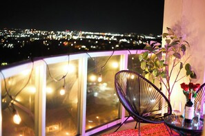 Property grounds - Luxury Waterfront Apartment in Downtown Fort Myers, Pool, Gym & Views (Fort Myers)