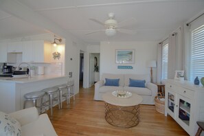 TV - Cozy 2BR retreat in North Topsail Beach, perfect for relaxing getaways (North Topsail Beach)