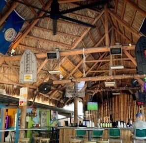 Bar (on property) - 🌅Sunset Beach #51 at Harbor House- Gulf & Intercoastal Views! (Treasure Island)