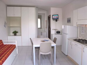 Dining - Studio with air conditioning and balcony (Lignano Sabbiadoro)