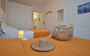 1 bedroom - Holiday apartment with air conditioning and balcony (Bibione)