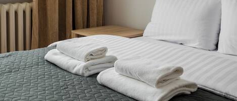 1 soverom, strykejern/-brett, wi-fi og sengetøy