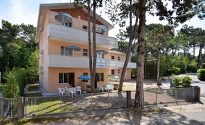 Exterior - Holiday apartment with air conditioning and balcony (Lignano)
