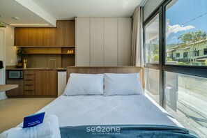 1 bedroom - Apt Center Lagoa w/ Rooftop Pool Lst0002 (Florianópolis)