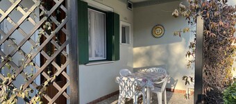 Holiday apartment with air conditioning and terrace