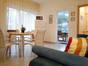 Dining - Holiday flat with air conditioning and terrace (Lignano)