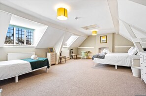 House | 11 bedrooms - Huckleberry Farm House (Reading)