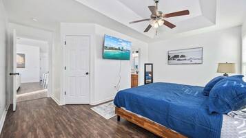 3 Schlafzimmer, BĂŒgeleisen/BĂŒgelbrett, Reisekinderbett, kostenloses WLAN