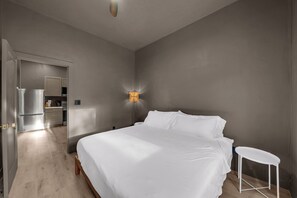 4 bedrooms, WiFi, bed sheets
