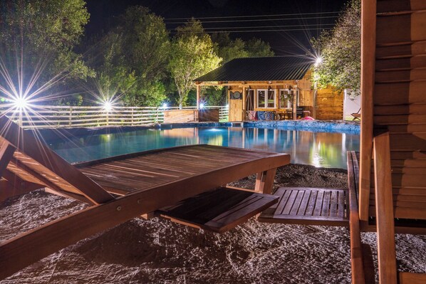 Pool - Home with pool and spa zone in peaceful nature near Plitvice. (Bjelopolje)