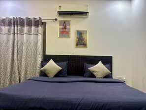 2 chambres, fer et planche à repasser, accès Internet, draps fournis