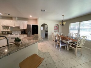 Dining - Casa Escondida...your home away from home. Centrally located with a rural feel.. (San Antonio)