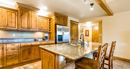 Inviting retreat near downtown w/ scenic deck, mountain views, & free WiFi