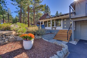 Exterior - Cozy Fireplace, Epic Views & Outdoor Grill Nights: Heavenly Hideaway (South Lake Tahoe)
