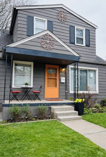 Best Deal- cute home in the west D