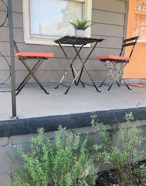 Terrace/patio - Best Deal- cute home in the west D (Detroit)