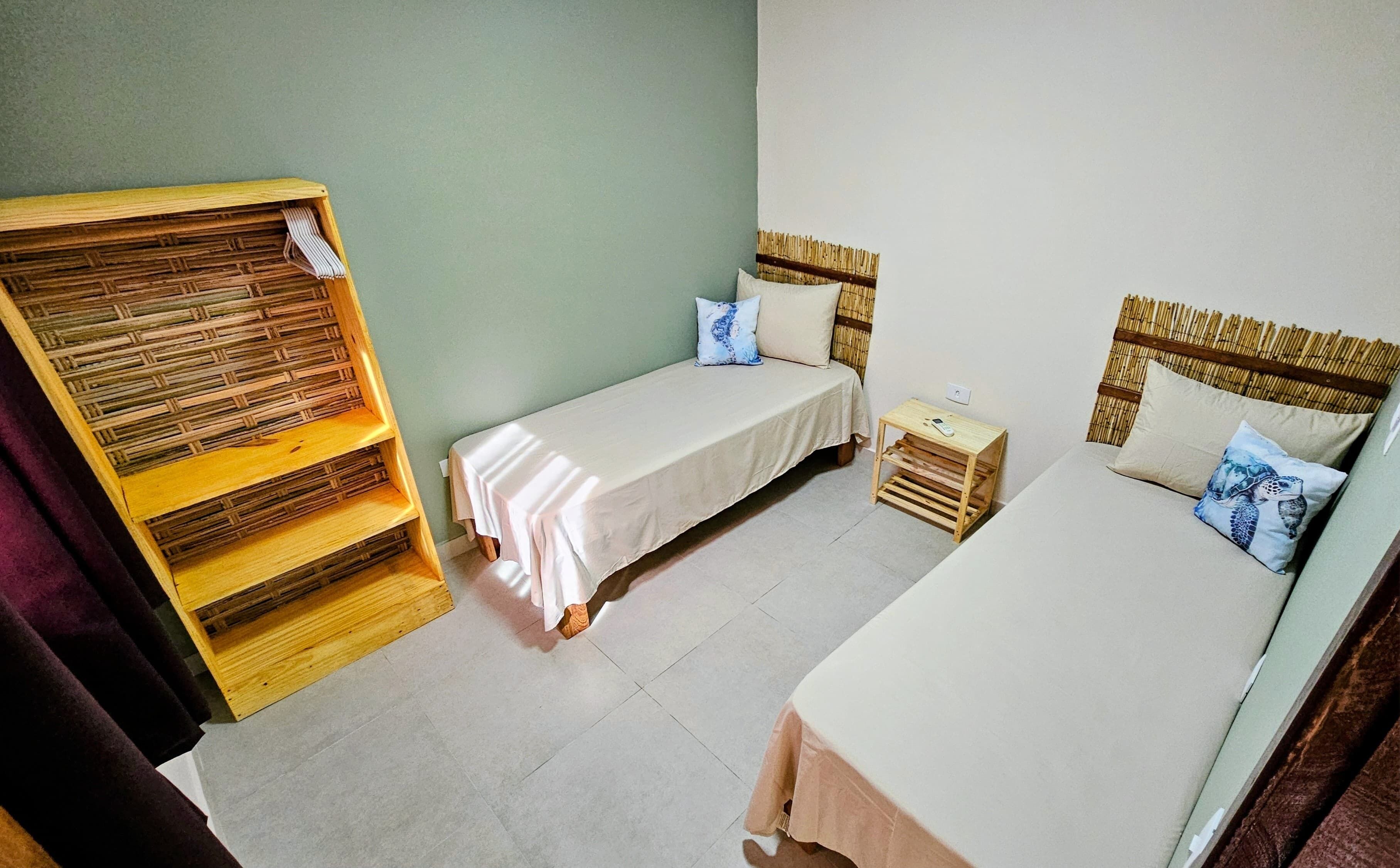 2 habitaciones, wifi gratis y ropa de cama 