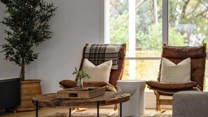 Interior - Bloomwood Mt Franklin near Daylesford (Mount Franklin)