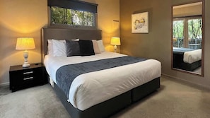 1 chambre, fer et planche Ă repasser, Wi-Fi, draps fournis