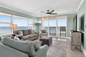 Smart TV - Tranquil Retreat at Dimucci Towers *New Listing* (Daytona Beach)