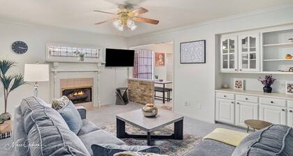 Serene & Spacious Townhouse with Private Patio