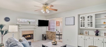 Serene & Spacious Townhouse with Private Patio