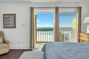2 bedrooms, iron/ironing board, free WiFi, bed sheets - Gulf Front- Directly On The Beach- Sunchase 2A (Miramar Beach)