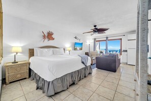 Iron/ironing board, free WiFi, bed sheets - Sunchase 7B-Couples Retreat! Directly On the Sand-Amazing Views-Studio (Miramar Beach)