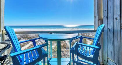 Sunchase 7B-Couples Retreat! Directly On the Sand-Amazing Views-Studio