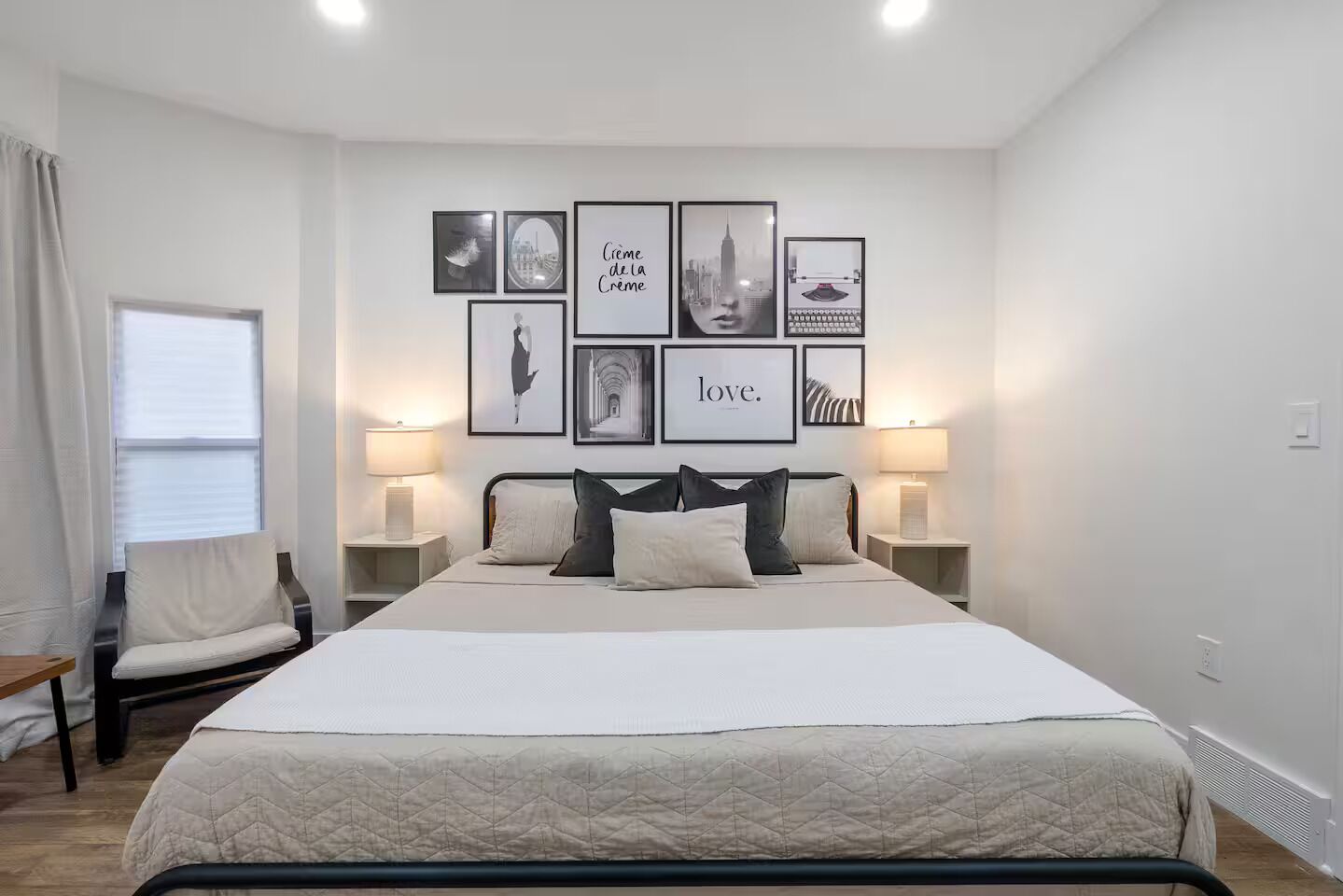 3 bedrooms, iron/ironing board, WiFi, bed sheets