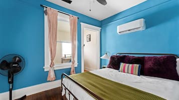 5 chambres, fer et planche Ă repasser, lit parapluie, accĂšs Internet